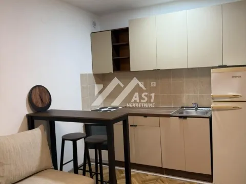 Izdavanje, stan, 21m², Grbavica, Novi Sad Sve Podlokacije - image 4