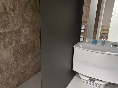 Sale, two bedroom apartment, 104m², Budva, Crna Gora - image 15