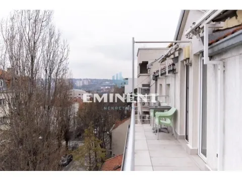 Izdavanje, trosoban stan, 67m², Južni Bulevar, Vračar Sve Podlokacije - image 16