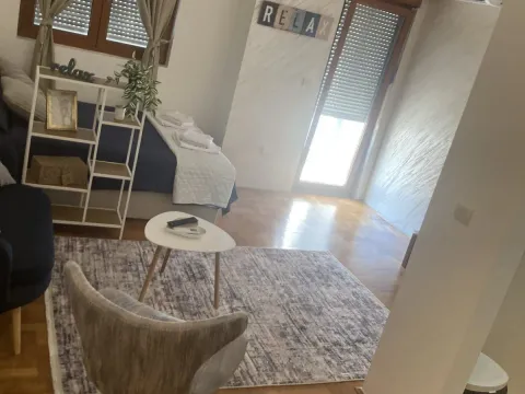 Rent, studio apartment, 37m², Preko Morače, Podgorica - image 2