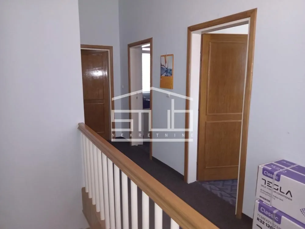 Sale, house, 324m², Centar Sve Podlokacije, Beograd