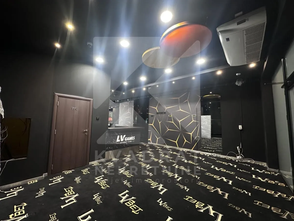 Sale, office space, 192m², City Kvart, Podgorica
