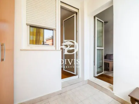Sale, two bedroom apartment, 42m², Botanička Bašta, Palilula Sve Podlokacije - image 4