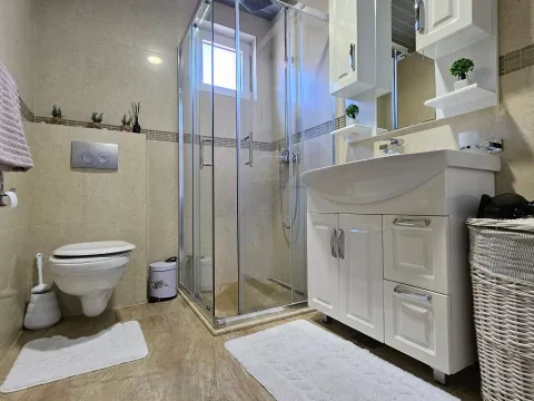 Prodaja, dvosoban stan, 90m², Donja Lastva, Tivat - image 14
