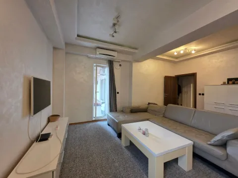 Prodaja, dvosoban stan, 80m², Budva, Crna Gora - image 24