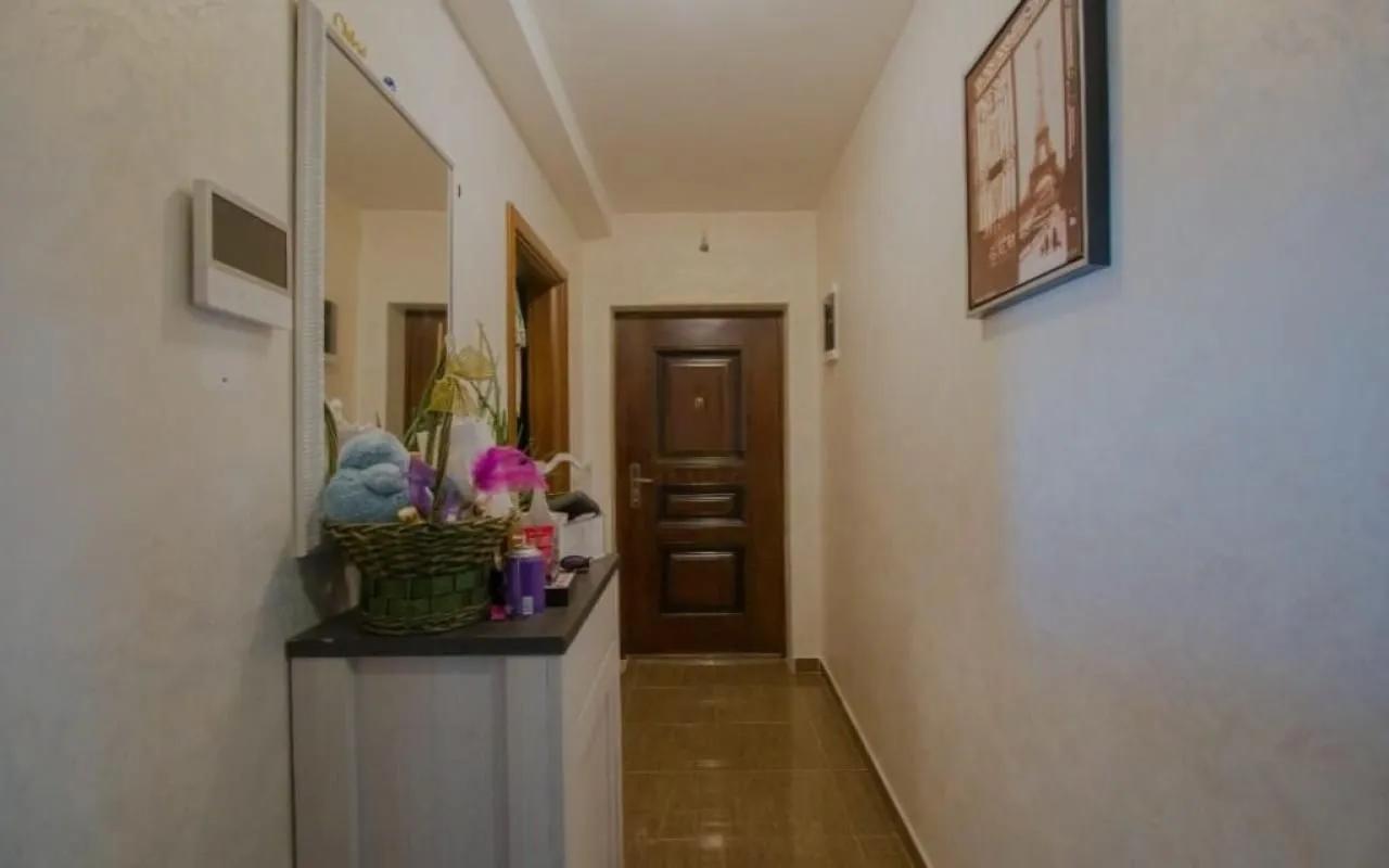 Sale, two bedroom apartment, 80m², Kavač, Kotor
