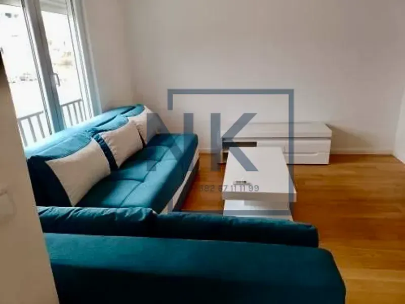 Rent, studio apartment, 33m², Centar, Podgorica