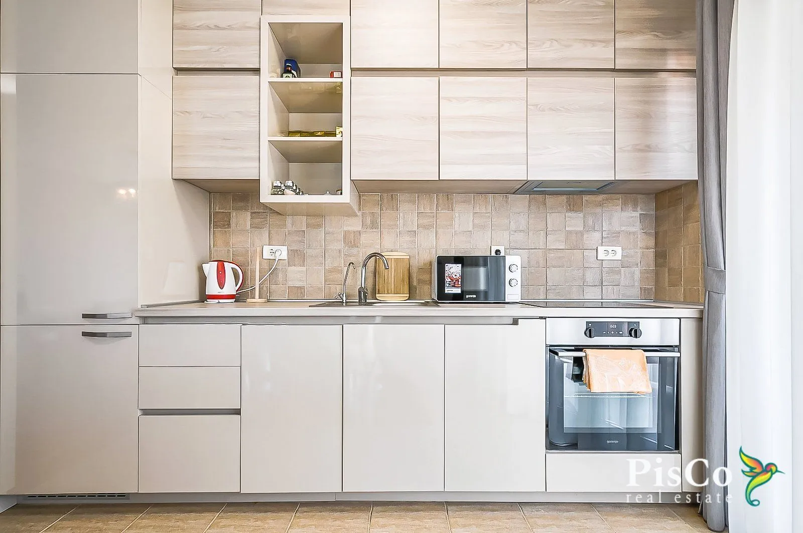 Sale, two bedroom apartment, 88m², Bečići, Budva