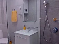 Izdavanje, jednosoban stan, 47m², Budva, Crna Gora - image 2