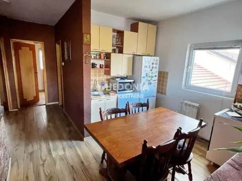 Prodaja, četvorosoban stan, 72m², Borča 1, Borča Sve Podlokacije - image 8