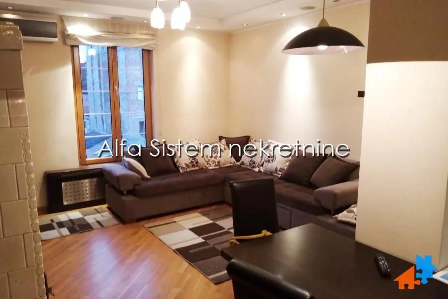 Izdavanje, dvosoban stan, 45m², Kalenić Pijaca, Vračar Sve Podlokacije