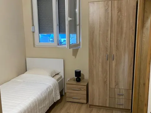 Rent, two bedroom apartment, 58m², Bijeli Do, Budva - image 3