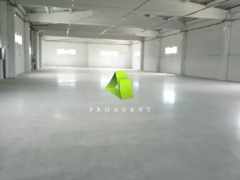 Rent, office space, 2962m², Pantelej, Niš - image 1