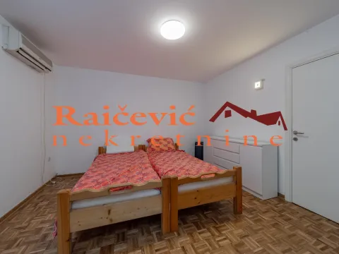 Izdavanje, trosoban stan, 84m², Bežanijska Kosa Sve Podlokacije, Beograd - image 13
