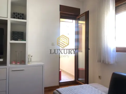 Prodaja, jednosoban stan, 44m², Stari Aerodrom, Podgorica - image 5