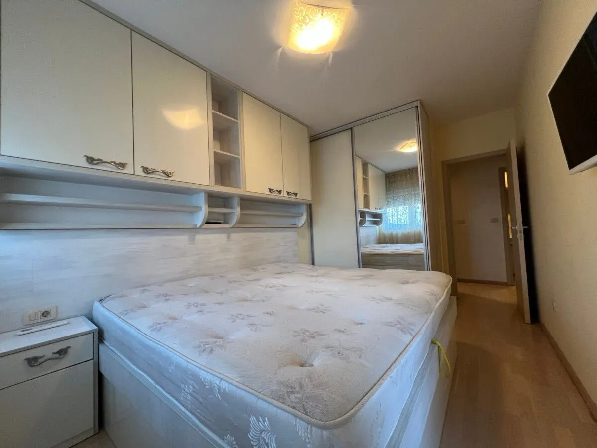 Izdavanje, trosoban stan, 107m², City Kvart, Podgorica