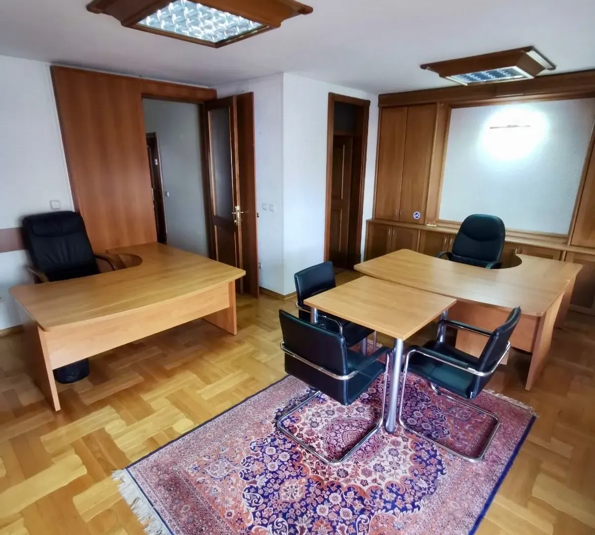 Rent, office space, 150m², Stara Varoš, Podgorica