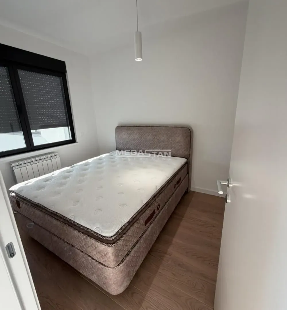 Izdavanje, dvosoban stan, 40m², Retenzija, Beograd