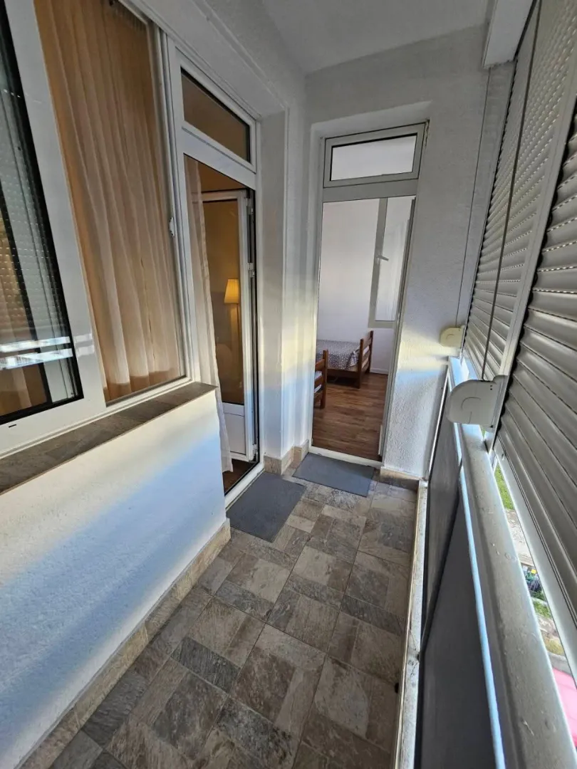 Rent, two bedroom apartment, 55m², Centar, Bar