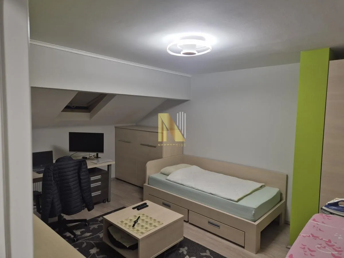 Prodaja, četvorosoban stan, 119m², Nova Detelinara, Novi Sad Sve Podlokacije