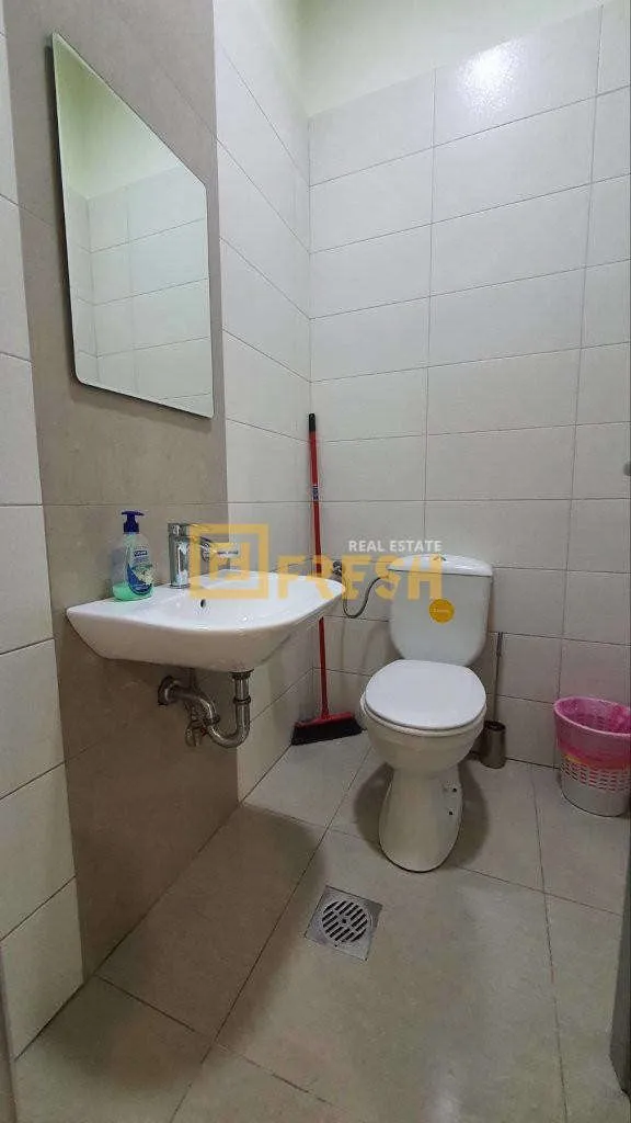 Rent, office space, 155m², Stari Aerodrom, Podgorica