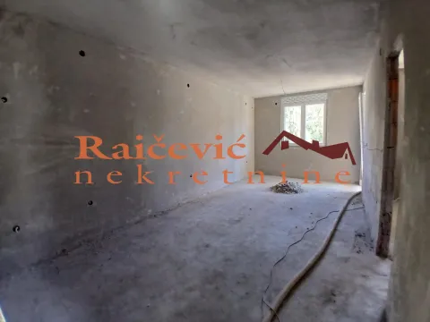 Sale, three bedroom apartment, 60m², Zemun Gornji Grad, Zemun Sve Podlokacije