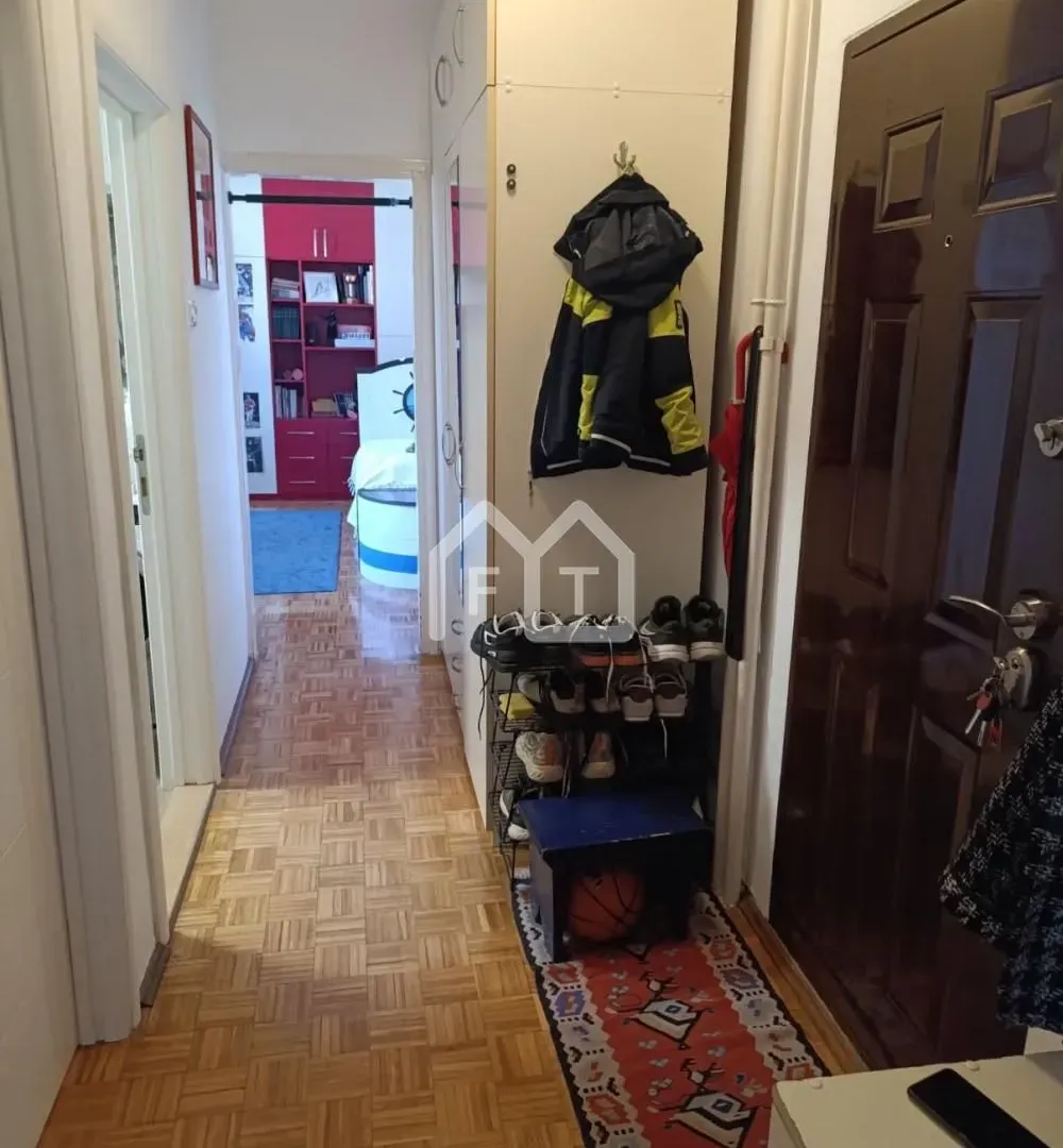 Rent, two bedroom apartment, 50m², Novi Beograd Blok 72, Novi Beograd Sve Podlokacije