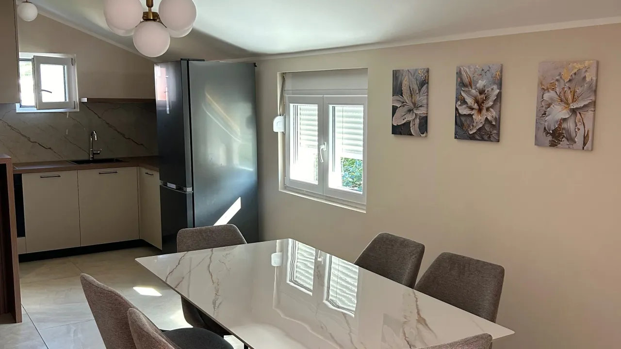 Rent, two bedroom apartment, 80m², Murtovina, Podgorica