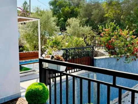 Prodaja, jednosoban stan, 47m², Obala Đuraševića, Tivat - image 6