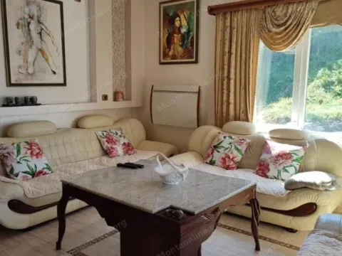 Sale, house, 200m², Bečići, Budva - image 2