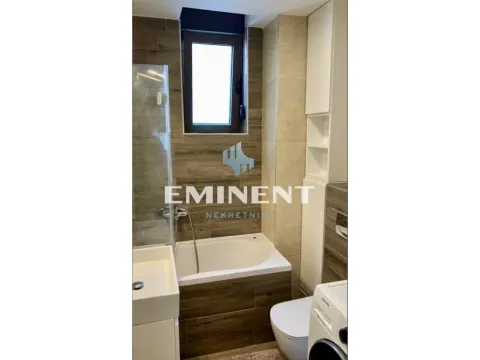 Rent, apartment, 60m², Vračar Sve Podlokacije, Beograd - image 11