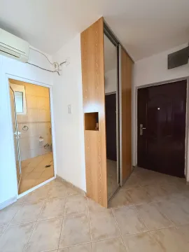 Prodaja, dvosoban stan, 51m², Šušanj, Bar - image 5