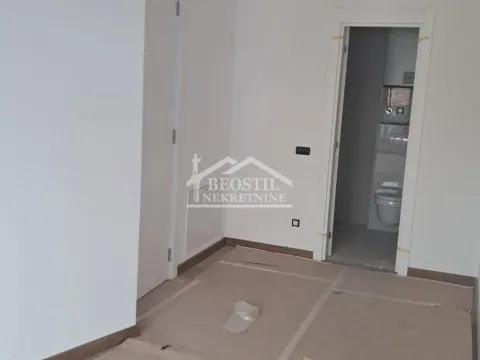 Sale, three bedroom apartment, 83m², Kalenić Pijaca, Vračar Sve Podlokacije - image 10
