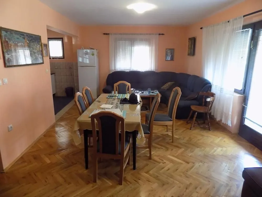 Prodaja, kuća, 180m², Tabane, Jagodina