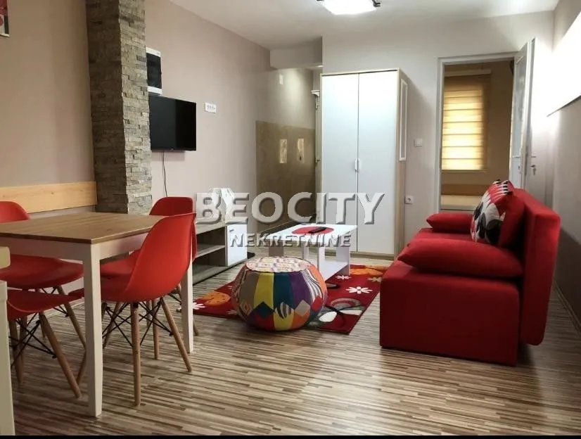 Sale, house, 240m², Obudojevica, Zlatibor