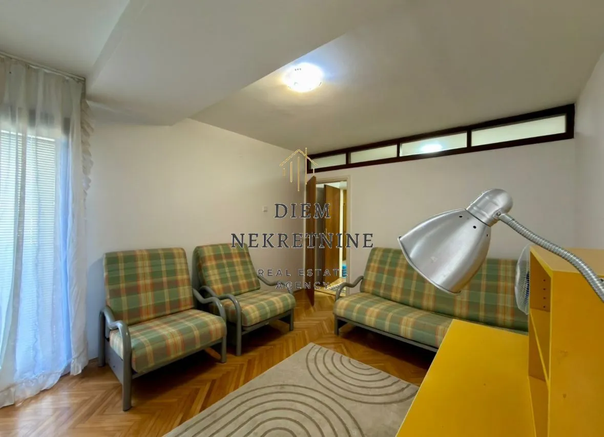 Rent, two bedroom apartment, 85m², Centar, Bar