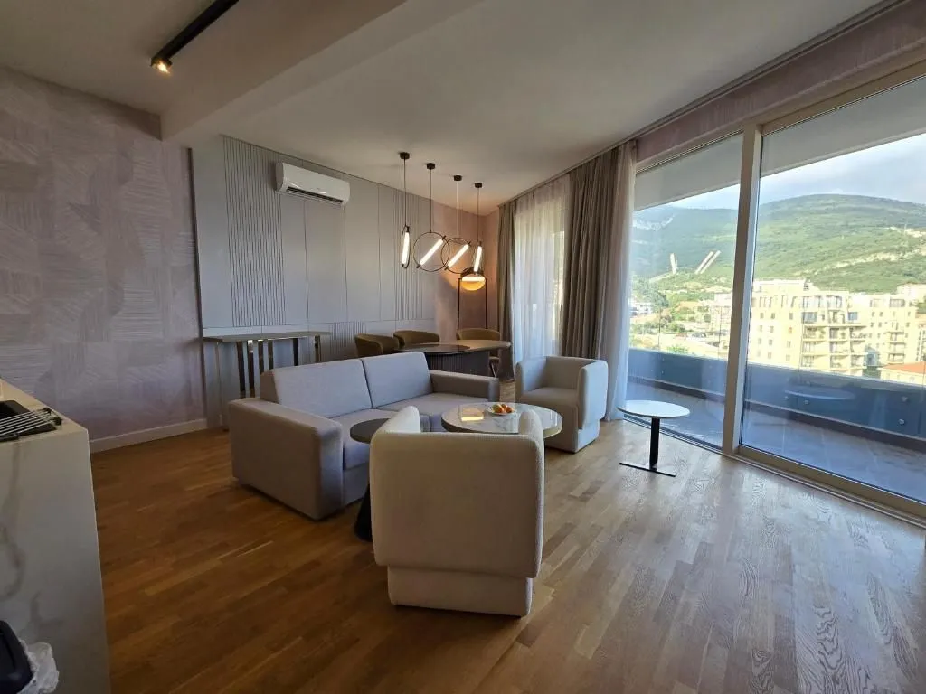 Sale, apartment, 118m², Bečići, Budva