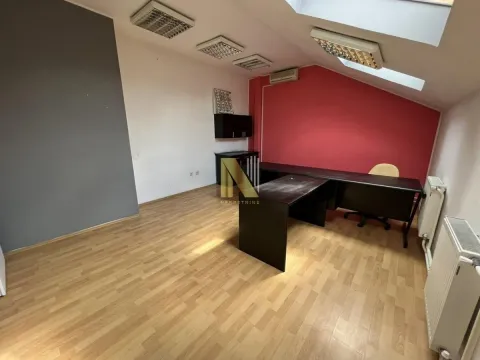 Rent, office space, 24m², Klisa, Novi Sad Sve Podlokacije - image 2