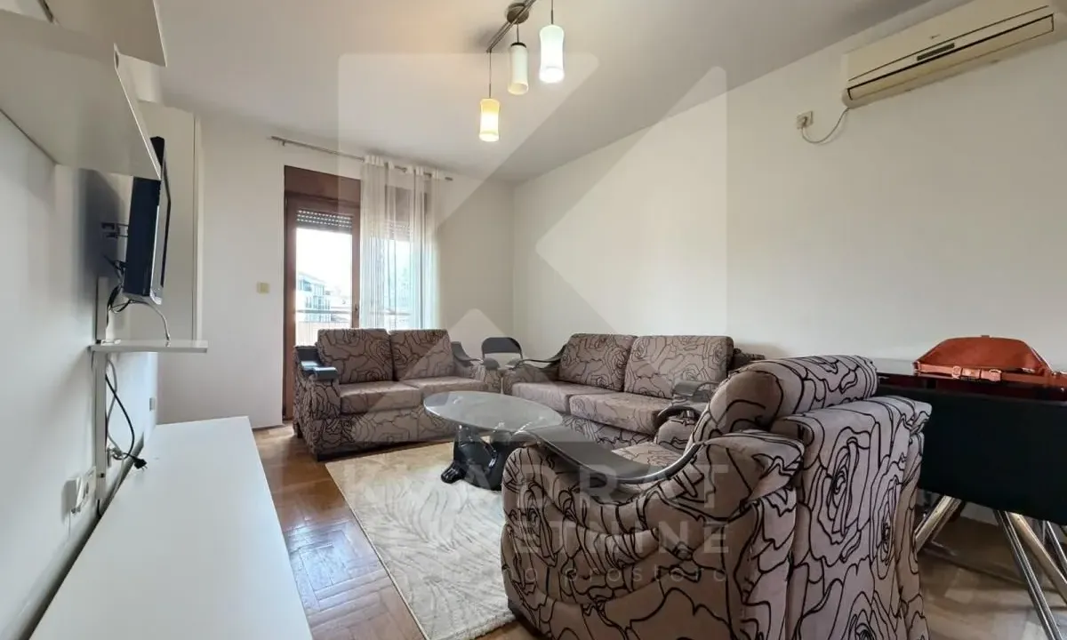 Rent, one bedroom apartment, 43m², Stari Aerodrom, Podgorica