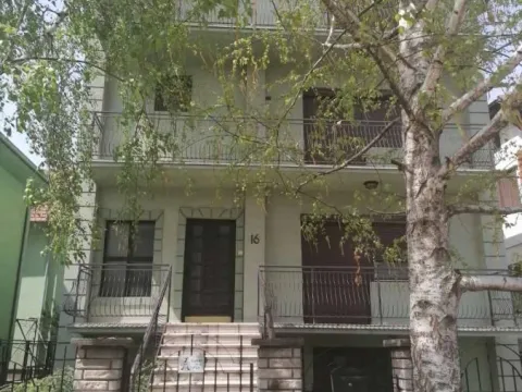 Prodaja, kuća, 360m2, Centar, Ćuprija Prodaja, kuća, 360m2, Centar, Ćuprija
