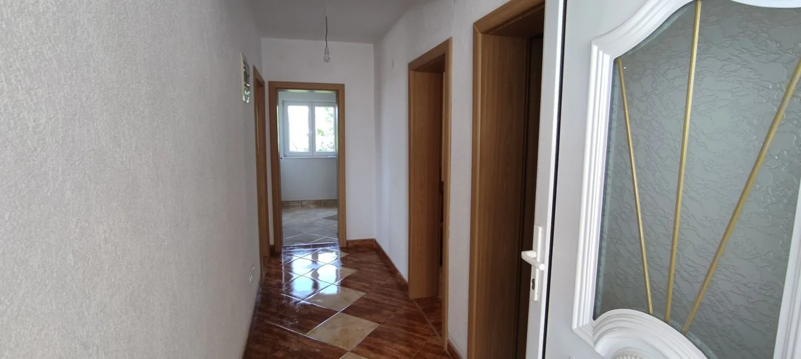 Prodaja, stan, 61m², Bar, Crna Gora