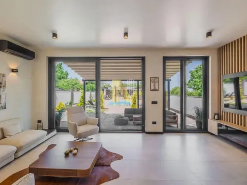 Izdavanje, kuća, 100m², Čortanovci, Inđija - image 10