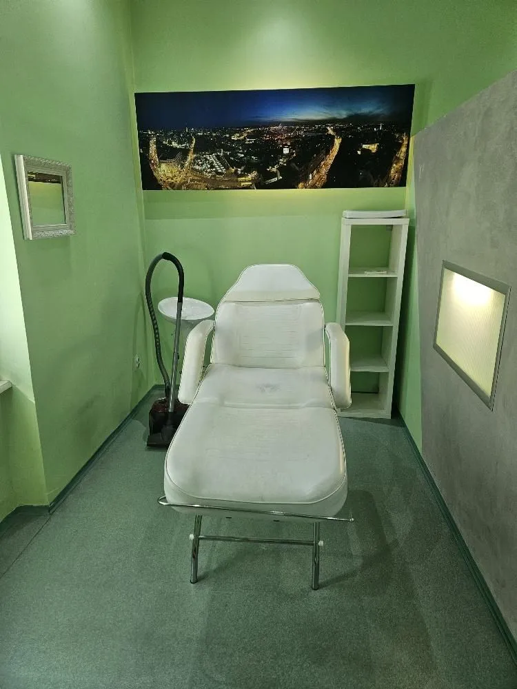 Izdavanje, poslovni prostor, 82m², Stari Grad, Beograd