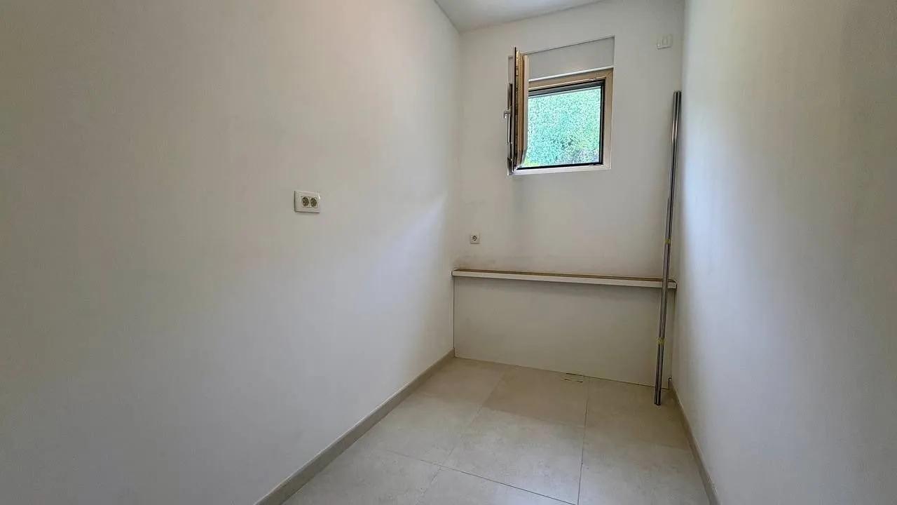 Rent, two bedroom apartment, 100m², Tivat, Crna Gora
