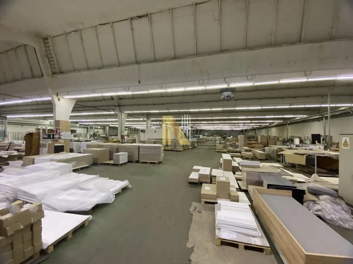 Rent, office space, 7830m², Salajka, Novi Sad Sve Podlokacije