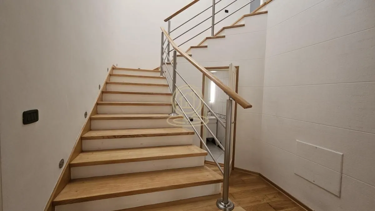 Rent, office space, 200m², Zemun Novi Grad, Zemun Sve Podlokacije
