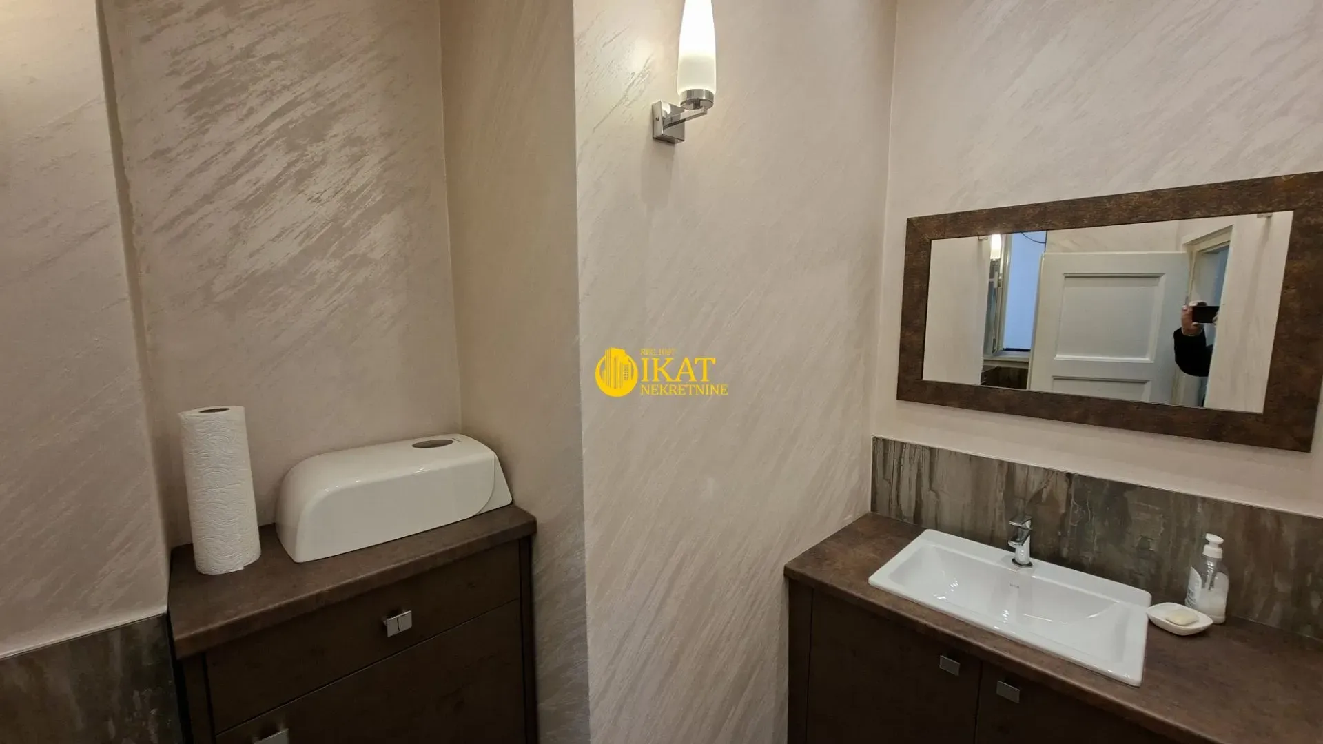 Rent, office space, 130m², Kalemegdan, Beograd