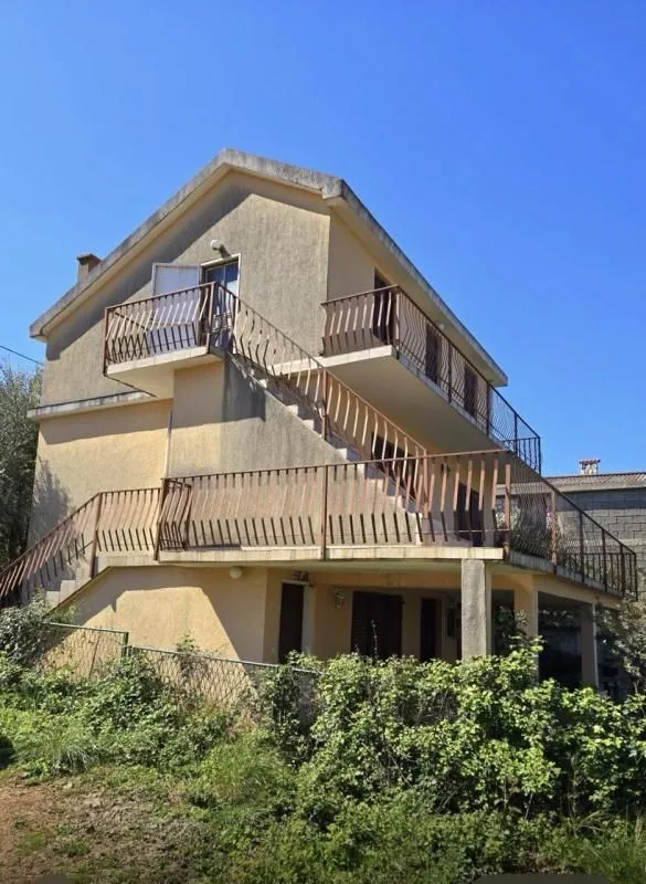 Sale, house, 78m², Utjeha, Bar