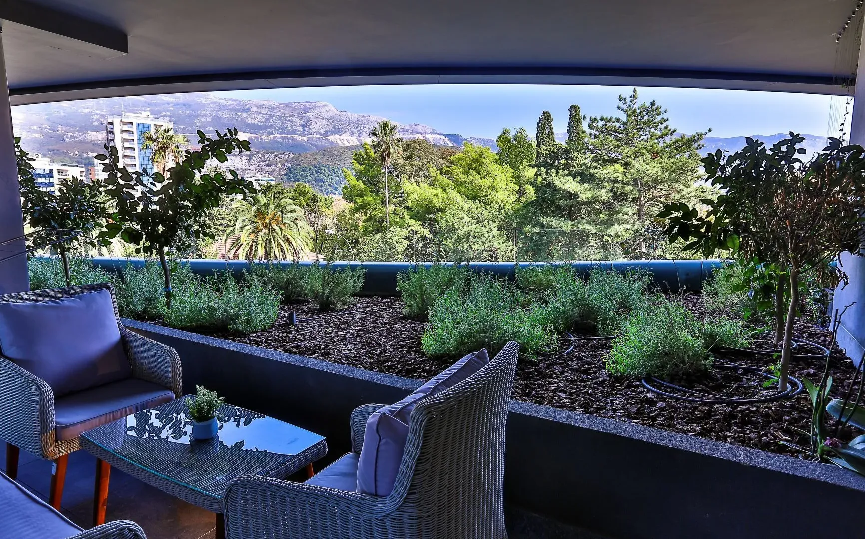 Rent, two bedroom apartment, 132m², Centar, Budva