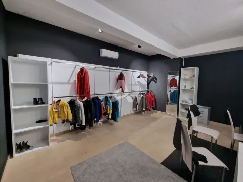 Prodaja, poslovni prostor, 800m², Jaz, Budva - image 8